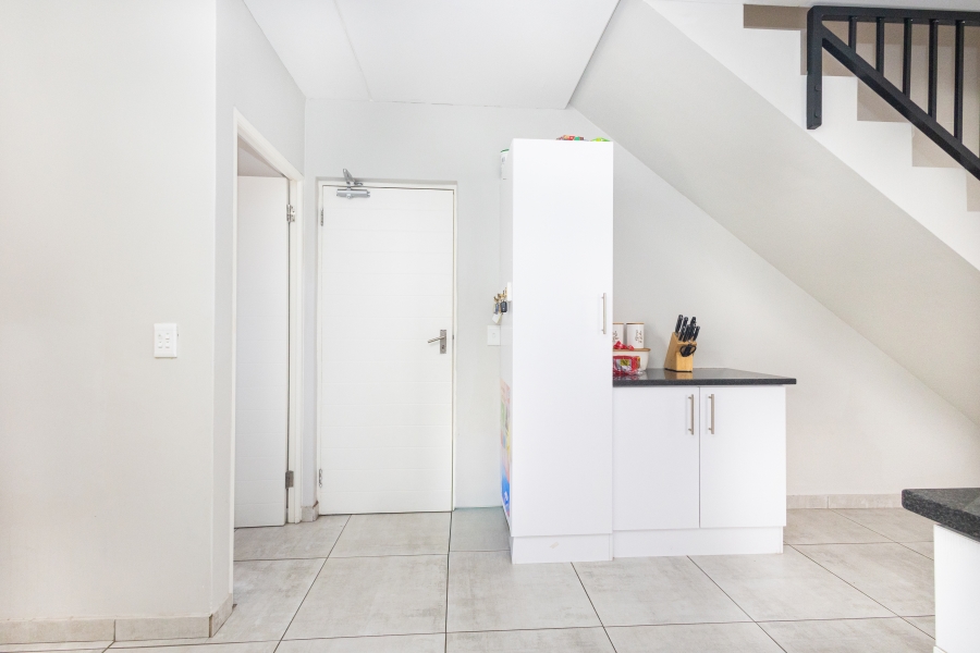 To Let 2 Bedroom Property for Rent in Stonewood Security Estate Western Cape